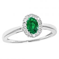 Emerald & Diamond Ring set in 14K Gold
